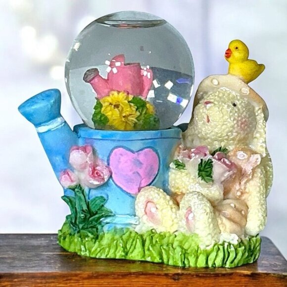 Snow Globe Vintage Easter Bunny and Chick Watering Can Ceramic Collectible 1990 - Picture 16 of 16